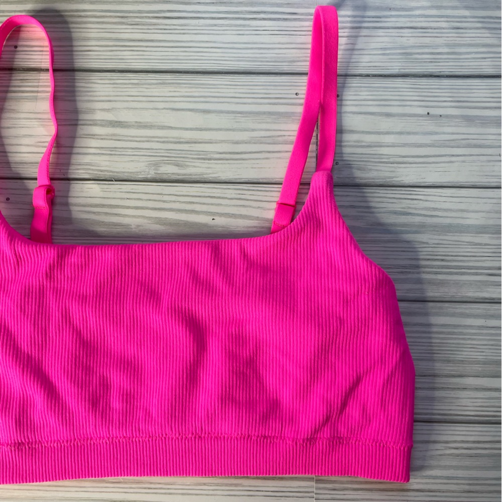 Aerie neon pink ribbed seamless bralette Medium - Picture 2 of 5